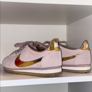 Baby pink Nike shoes